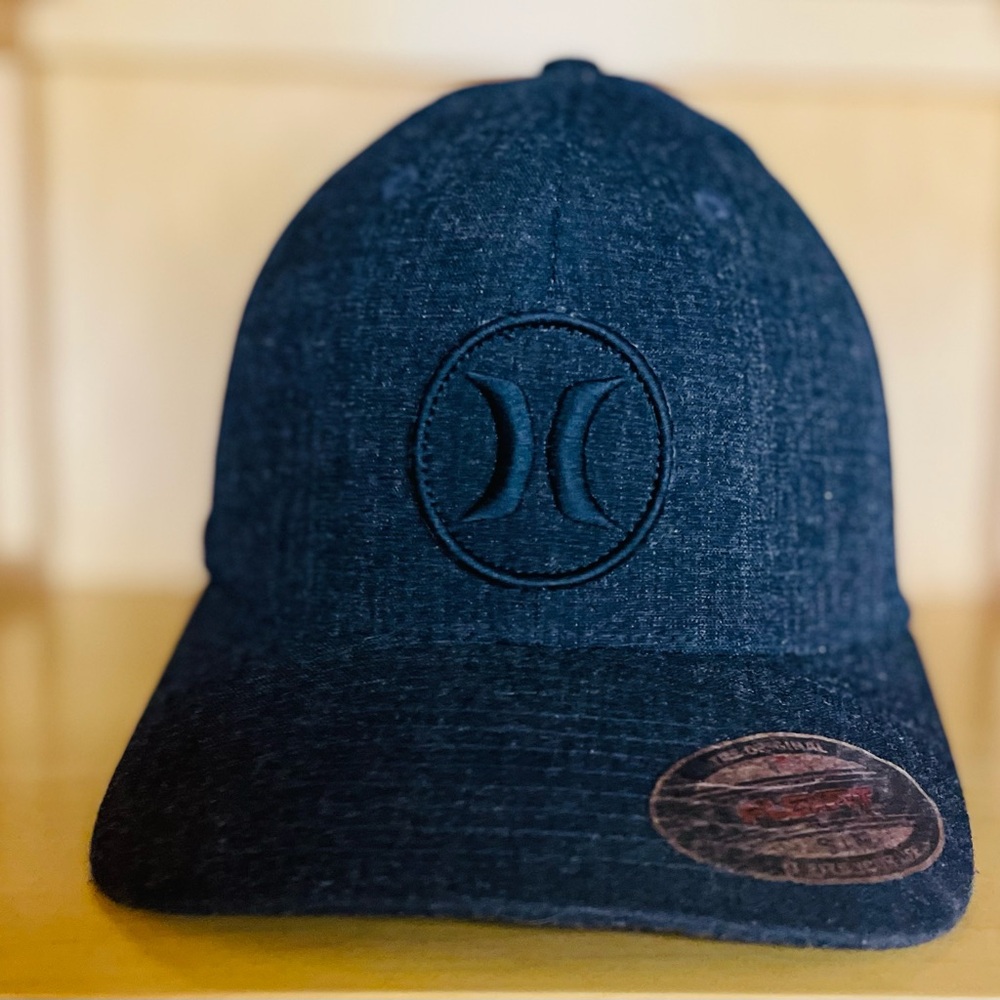 Hurley Flexfit Black Cap